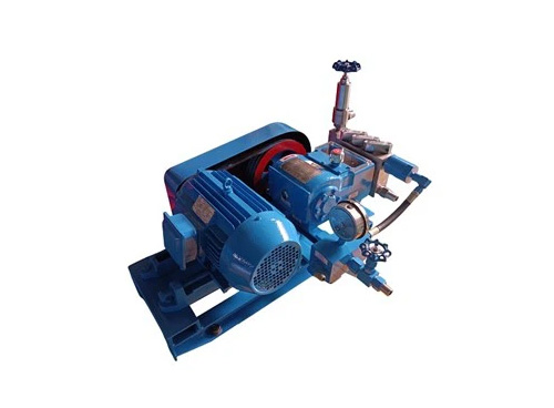 How does the Fire-Fighting Pump preheating system work?