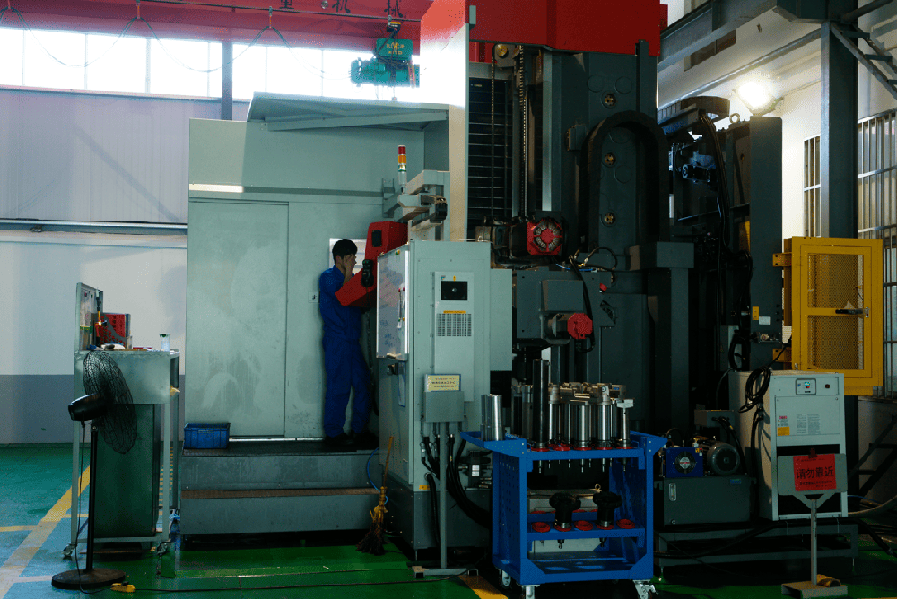 CNC Horizontal Machining Center UBM-13020IS